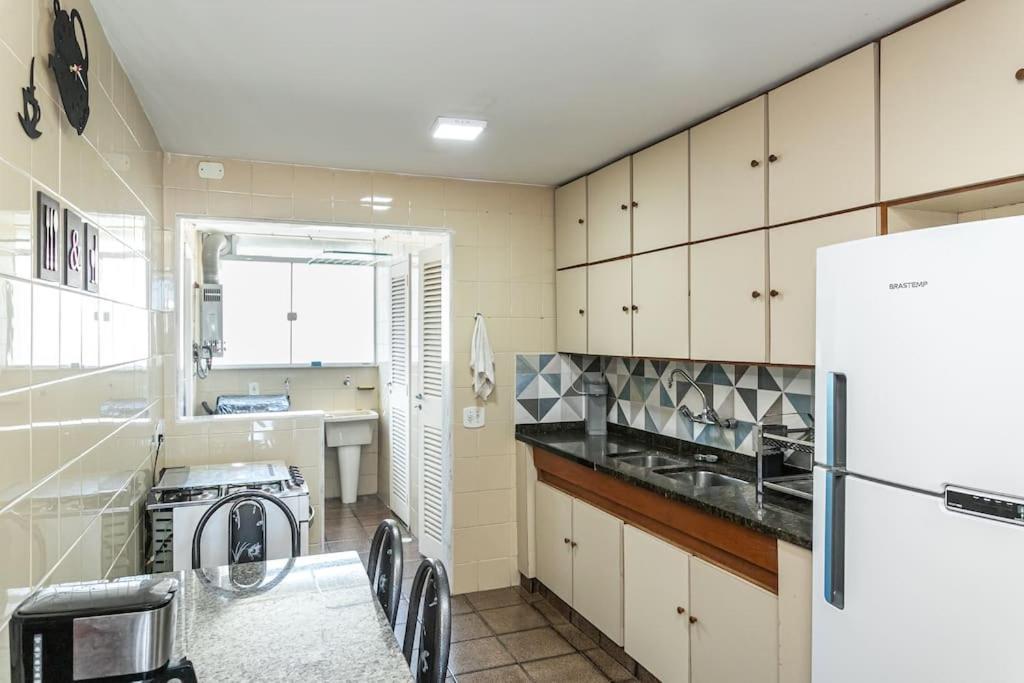 Ipanema 3 Quartos - Silencioso E Com Vaga Apartamento